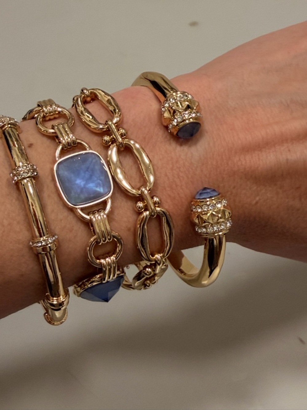 BOMB PARTY NWOT! Gold-Tone Bracelet Stack with Lavender Stones - Picture 5 of 5